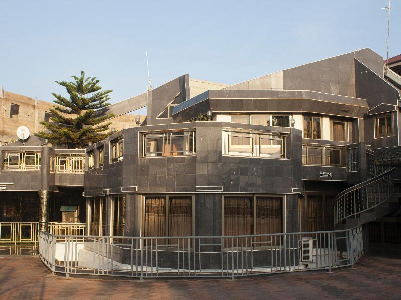 Eastgate Hotel Accra Esterno foto