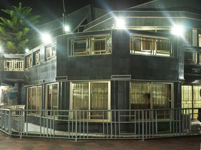 Eastgate Hotel Accra Esterno foto