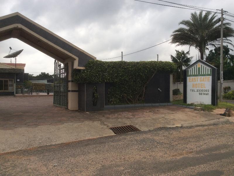 Eastgate Hotel Accra Esterno foto