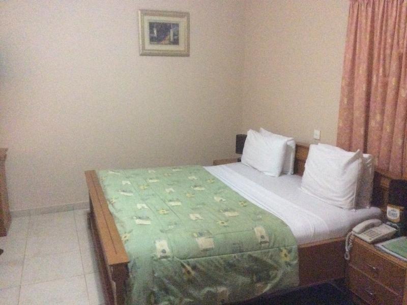 Eastgate Hotel Accra Esterno foto