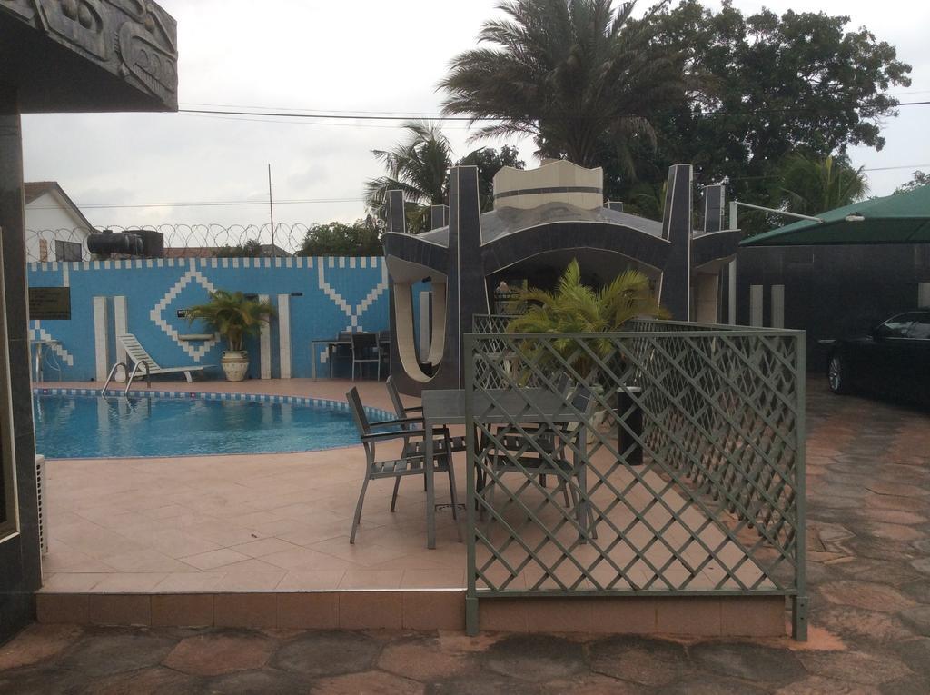 Eastgate Hotel Accra Esterno foto