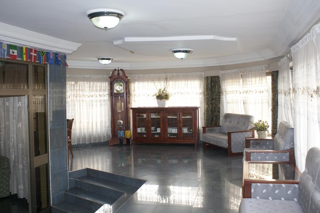 Eastgate Hotel Accra Esterno foto